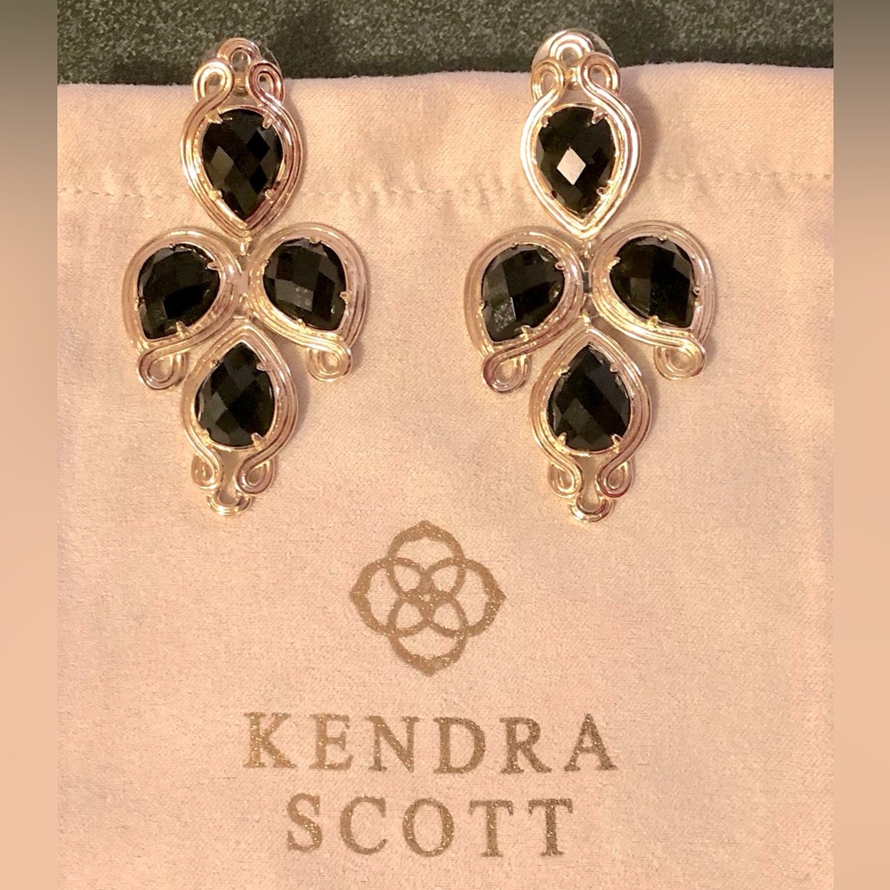 ✨🖤✨ VGUC Kendra Scott Sylvie Earrings✨🖤✨